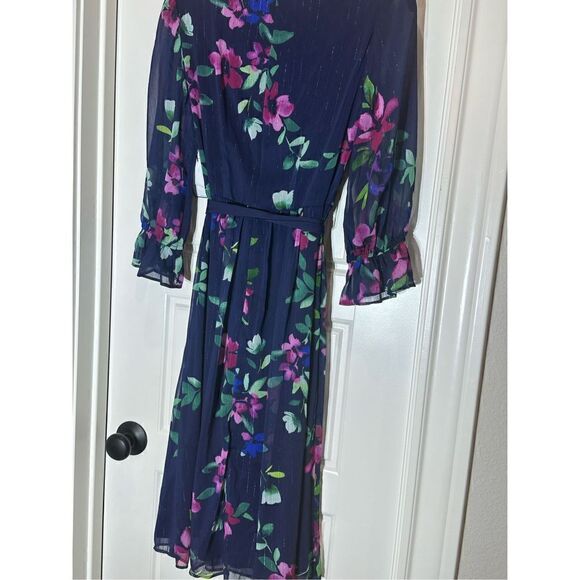 Jessica Howard Size 4p black with multi color floral design. - Picture 9 of 9